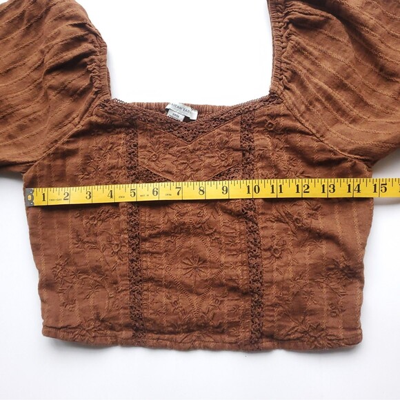 American Eagle Embroidered Crop Top Sz S Brown Boho Peasant Smocked Lace 3843 - Picture 8 of 10